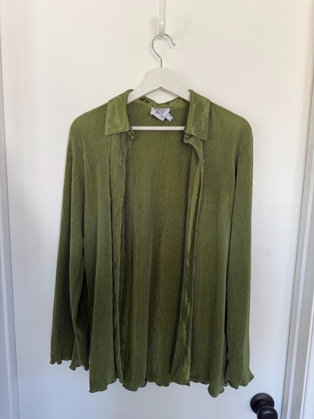 Princess Polly Satin Pleated Shirt Green - Size 6
